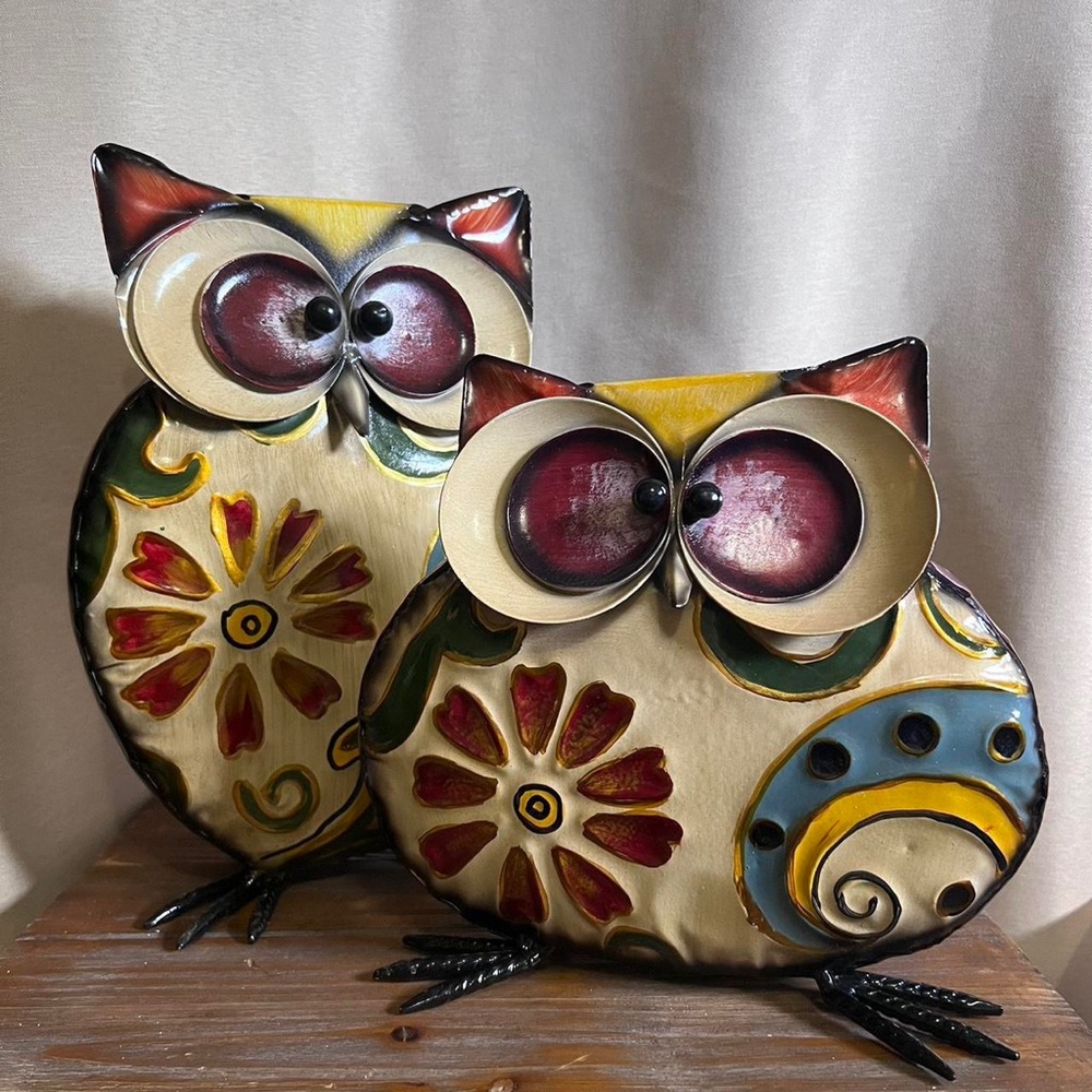 Metal owl home decor